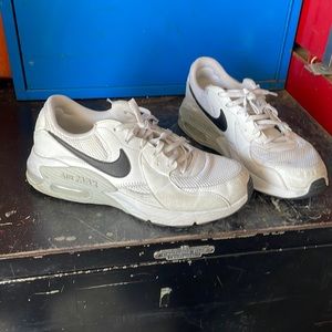 Nike Mens Air Max Sneakers